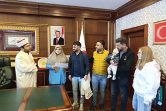 Polonya uyruklu Honorata Maria, Bingöl’de Müslüman oldu