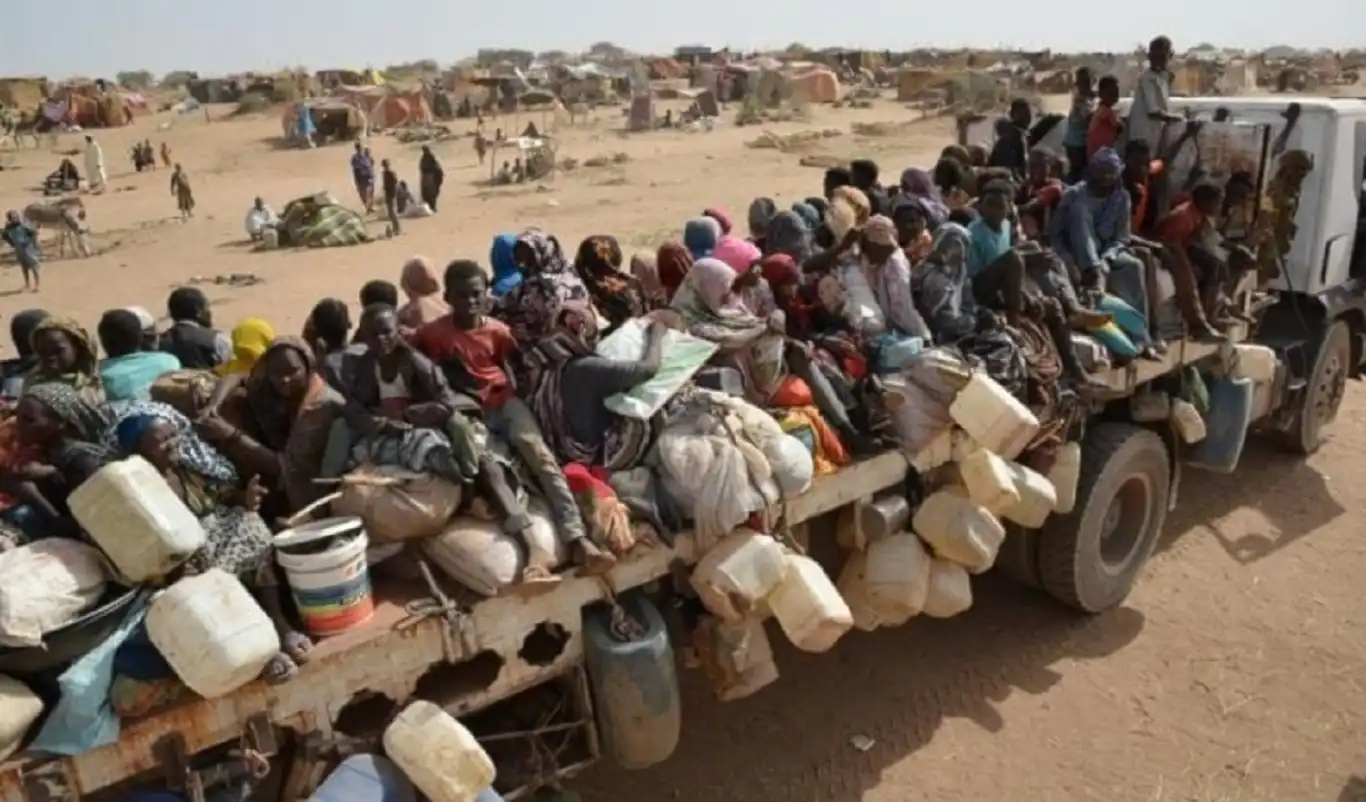 أطباء بلا حدود: قوات الدعم السريع تقطع الطريق على الفارين من الفاشر أطباء بلا حدود: قوات الدعم السريع تقطع الطريق على الفارين من الفاشر