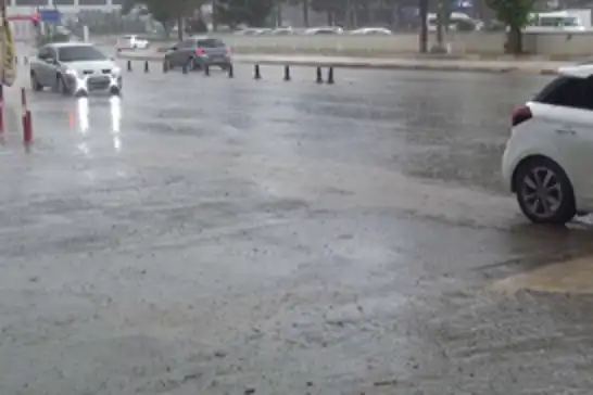 Kuzey ve batıda sağanak yağış uyarısı