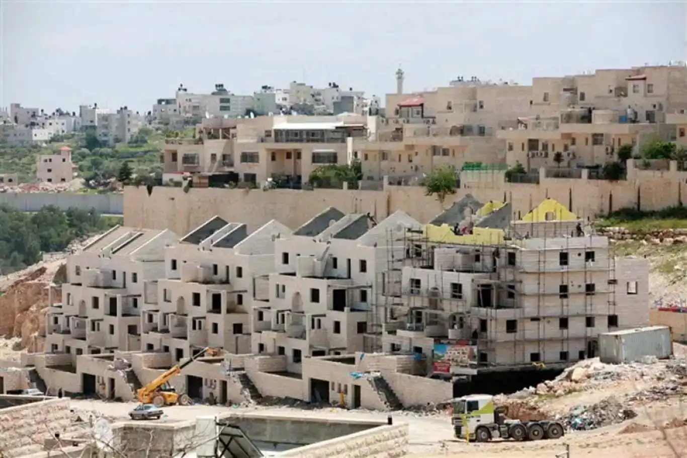 Israeli settlers establish new outpost in occupied east Jerusalem