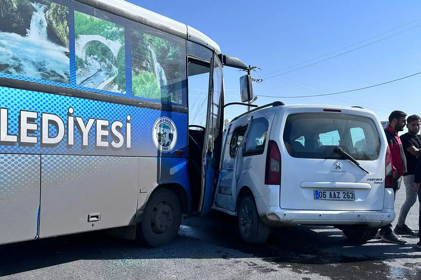 Şırnak'ta maddi hasarlı kaza