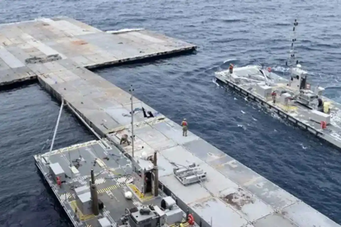 واشنطن تخطط لإنشاء قاعدة عسكرية قرب غزة لاستضافة قوات دولية