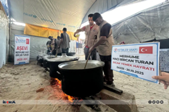 Weqfa Êtîman li Xezzeyê belavkirina şîva germ berdewam dike