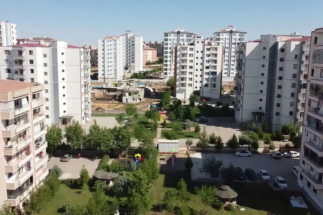 House sales in Türkiye total 164,306 in October