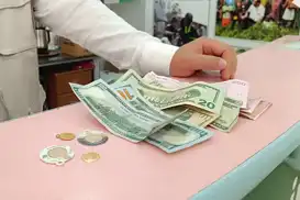 Harçlıklarını Gazze ve Sudan için bağışladı