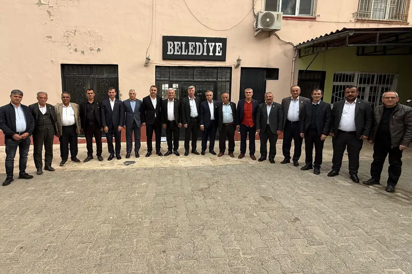 Habizbiniler Derneği'nden Kayapınar Belde Belediyesi'ne ziyaret