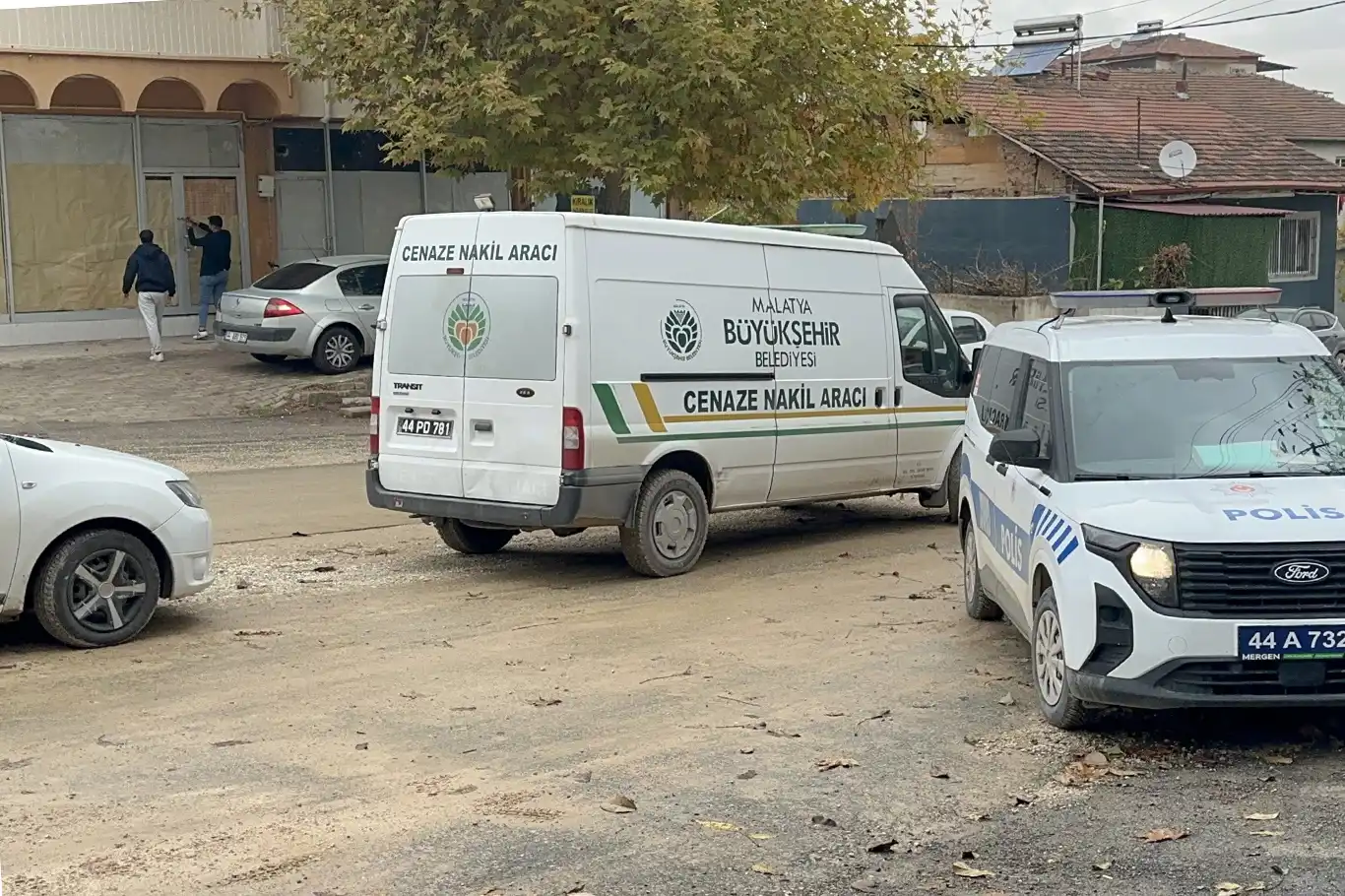 Yalnız yaşayan yaşlı adam ikametinde ölü bulundu