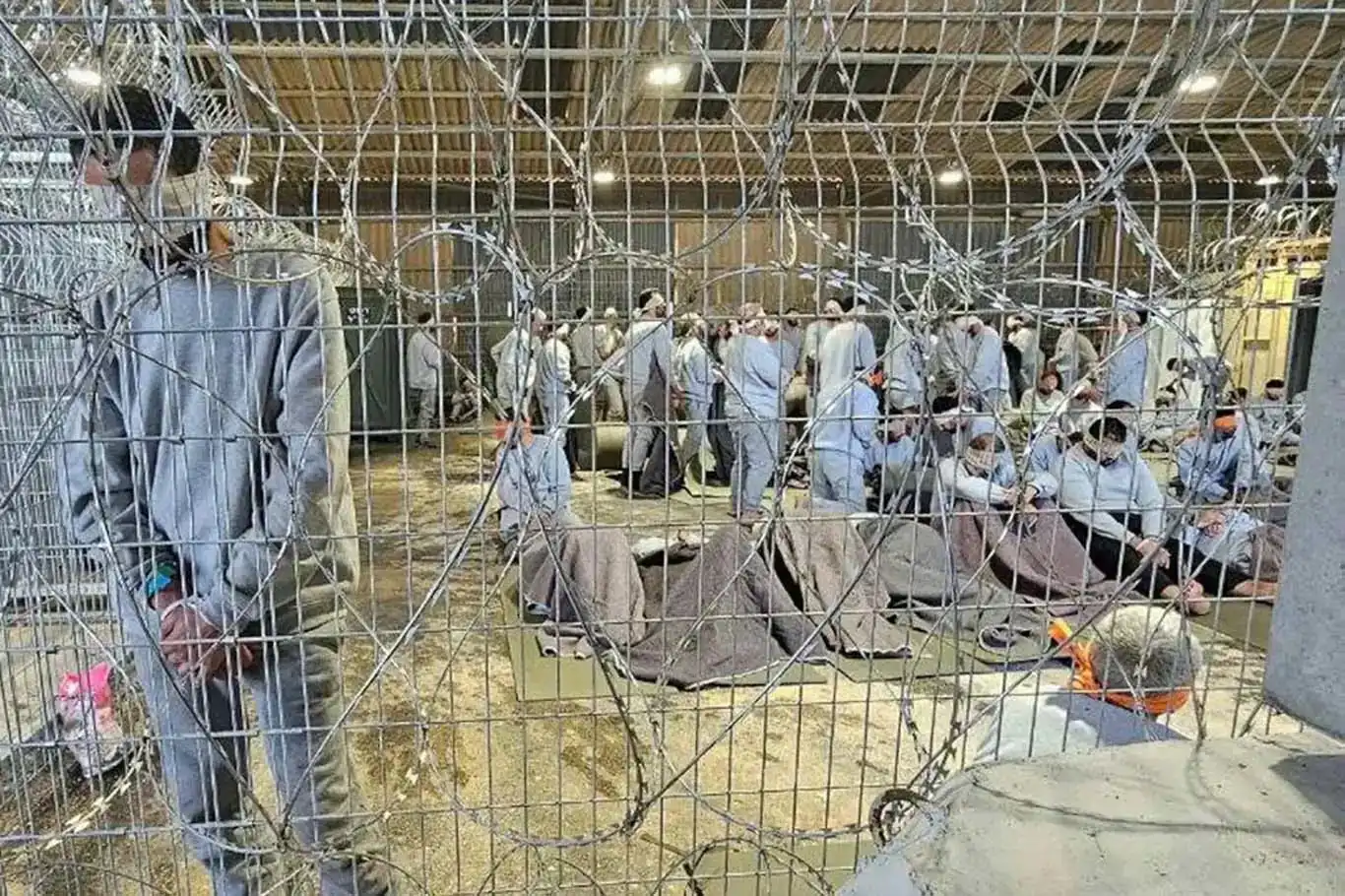 بارودۆخی زۆر خراپی دیلەکانی فەلەستین لە زیندانەکانی داگیرکەراندا