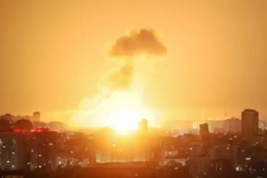 Rusya'dan Ukrayna'ya hipersonik füze saldırısı