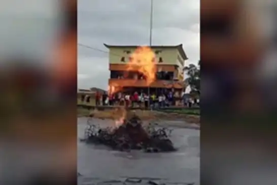 Tayvan'da çamur volkanı patladı