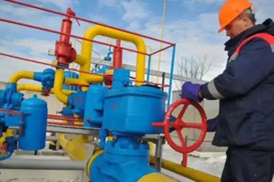 أوكرانيا تُعدّ اتفاقًا مع اليونان لتوريد الغاز لتعويض خسائر الإنتاج جراء الهجمات الروسية