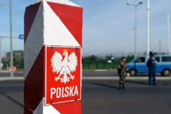 Polonya, Belarus sınırındaki sınır kapılarını yeniden açtı