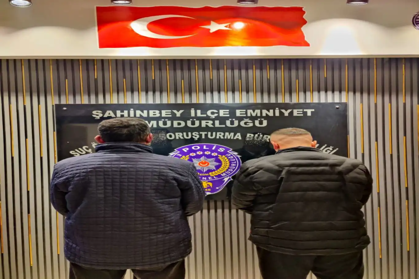 Gaziantep'te uyuşturucu ve silah operasyonu: 2 gözaltı