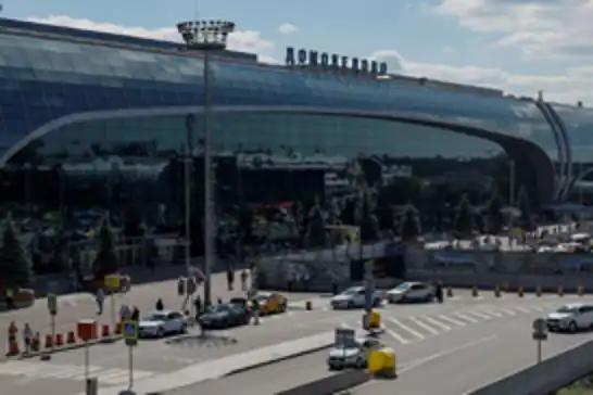 Rusya'da iki havalimanında İHA saldırısı nedeniyle uçuşlar askıya alındı