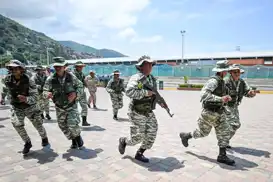 Trump'tan CIA'ya Venezuela içinde gizli operasyon yetkisi