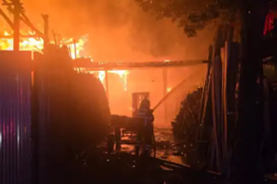 Şanlıurfa’da iş yeri yangını kontrol altına alındı