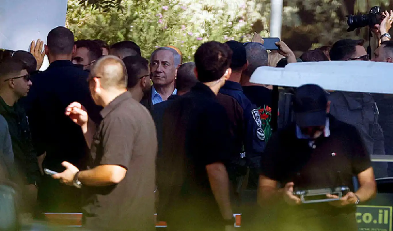 نتنياهو وعدد من وزرائه يجرون جولة في جنوب سوريا