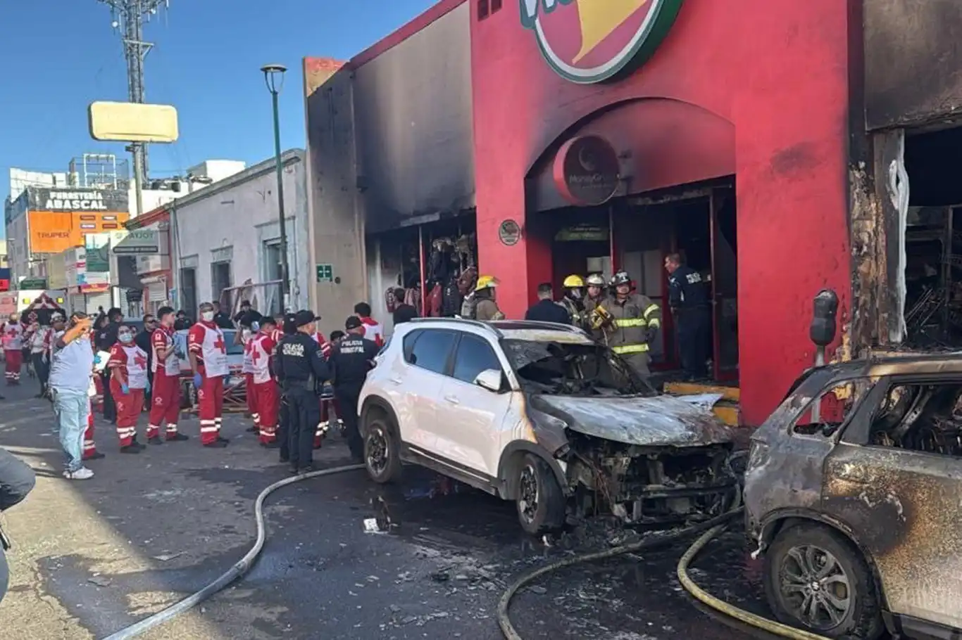 At least 23 killed in store fire in Mexico