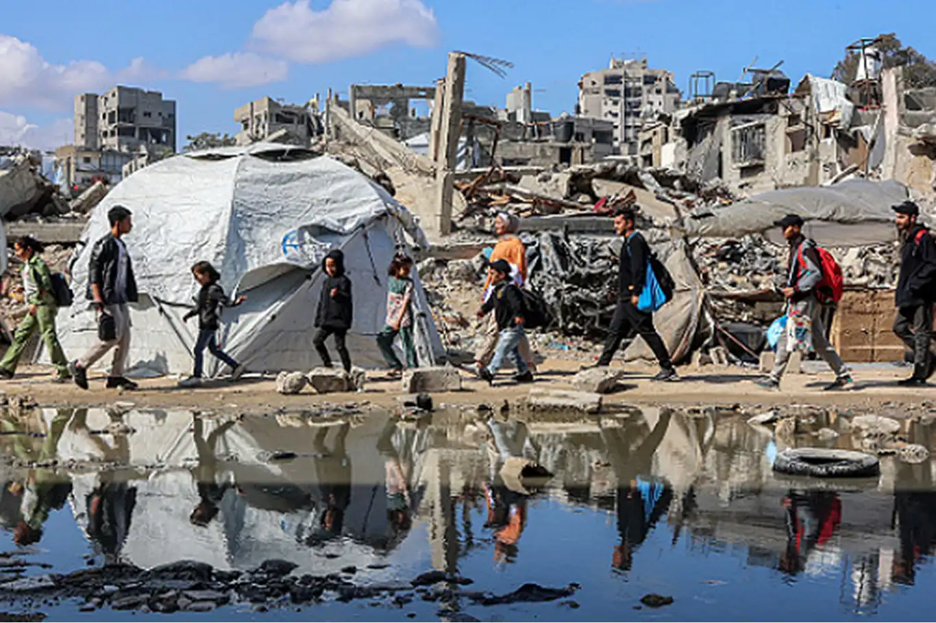 Gazze'deki sivil savunma uyarıyor: Yerinden edilen insanlar sert bir kışın eşiğinde