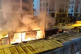 Malatya'da korkutan yangın: İşyeri küle döndü