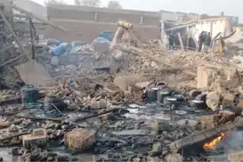 لە پاکستان لە ناو کارگەیەکیدا تەقینەوەیەک رووی دا: ١٥ کوژراو