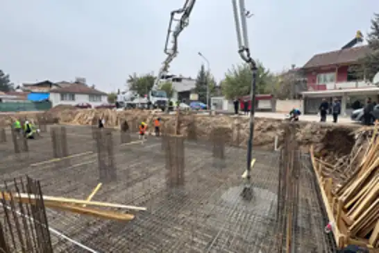 Dilek Merkez Camii'nin temeli dualarla atıldı