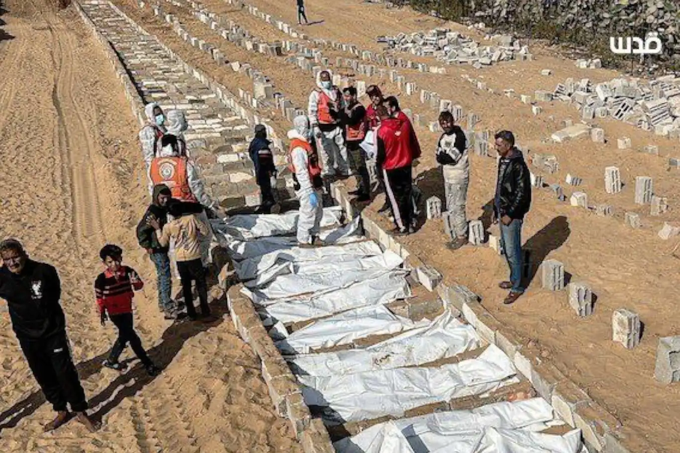 Gazze’de kimlik tespit çalışmaları sürüyor: 330 naaştan 99’unun kimliği belirlendi