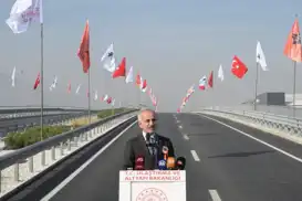 Bakan Uraloğlu: Önümüzdeki yıl Bursa'ya YHT ile seyahat edeceğiz