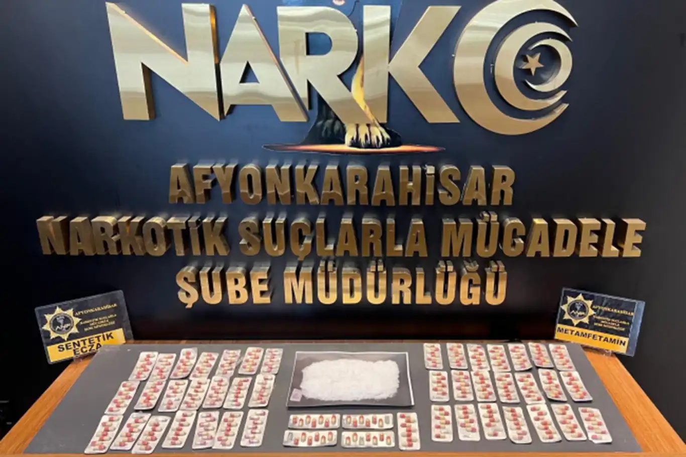 Afyonkarahisar'da uyuşturucu operasyonu: 2 tutuklama
