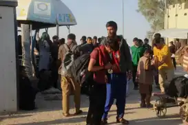 Bir günde 12 bin Afgan, ülkelerine döndü