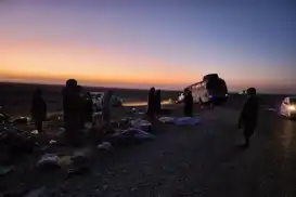 Afganistan'da iki araç çarpıştı: 10 ölü 10 yaralı