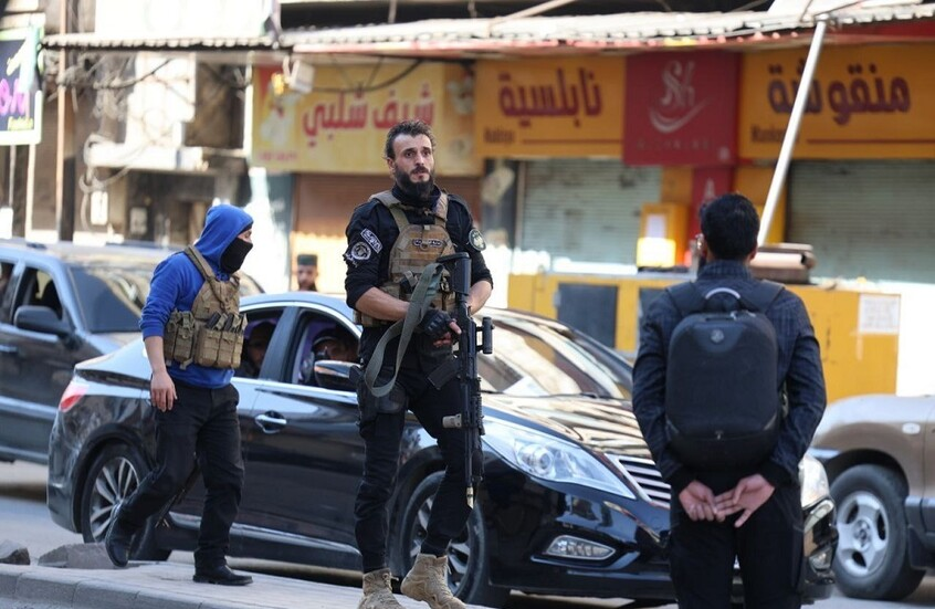 سوريا.. حظر تجوال في حمص إثر جريمة بطابع طائفي