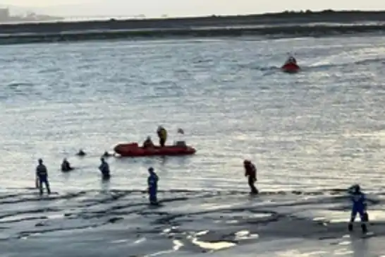 Mersin'de denize kaybolan şahsı arama çalışmaları sürüyor