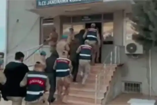 Li Dîyarbekirê 555 kîlogram tiryak hat desteserkirin: 25 kes hatin binçavkirin