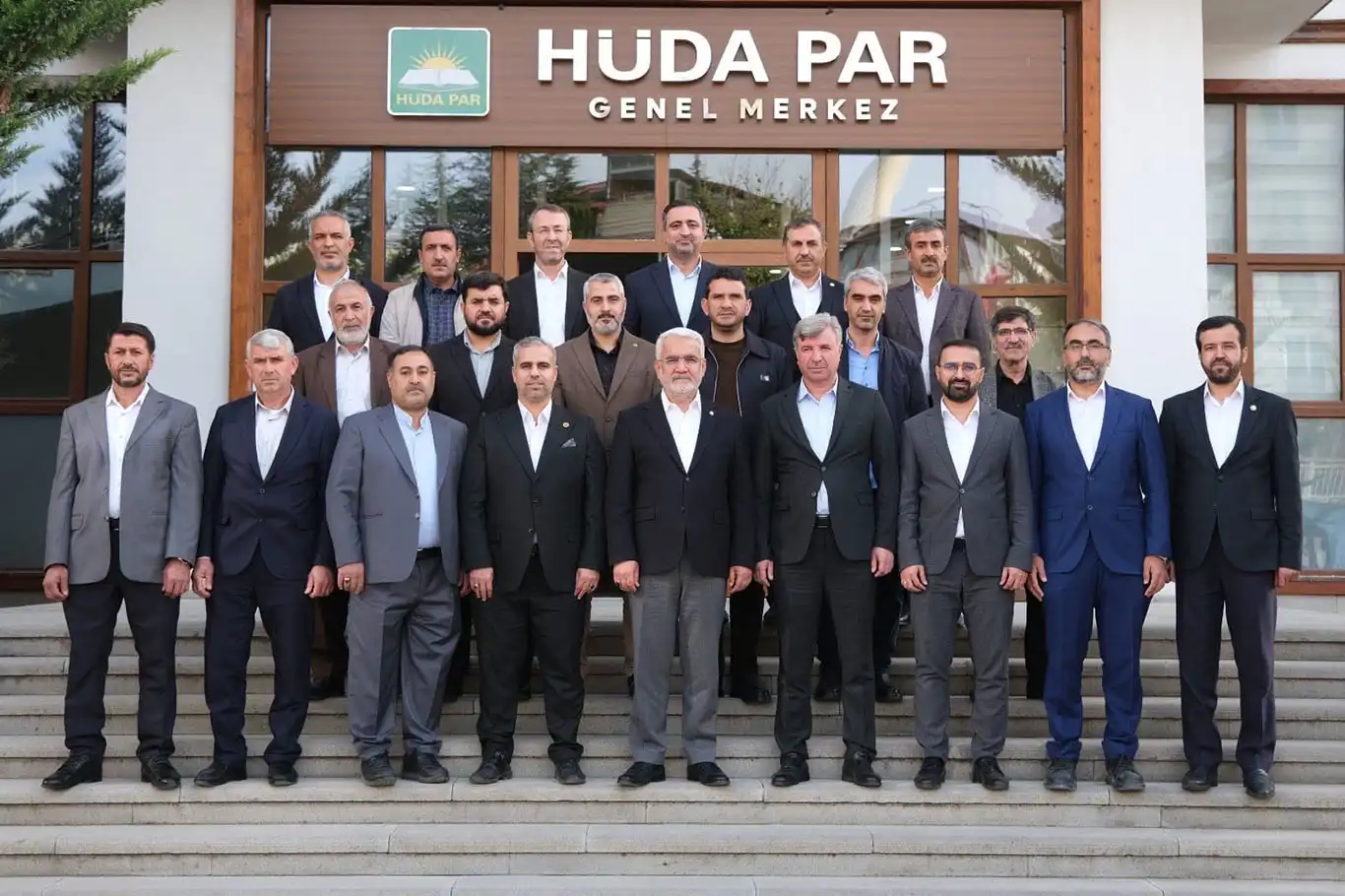 Kayapınar Belediye Başkanı Özhan, Ankara'daki yerel yönetim programına katıldı