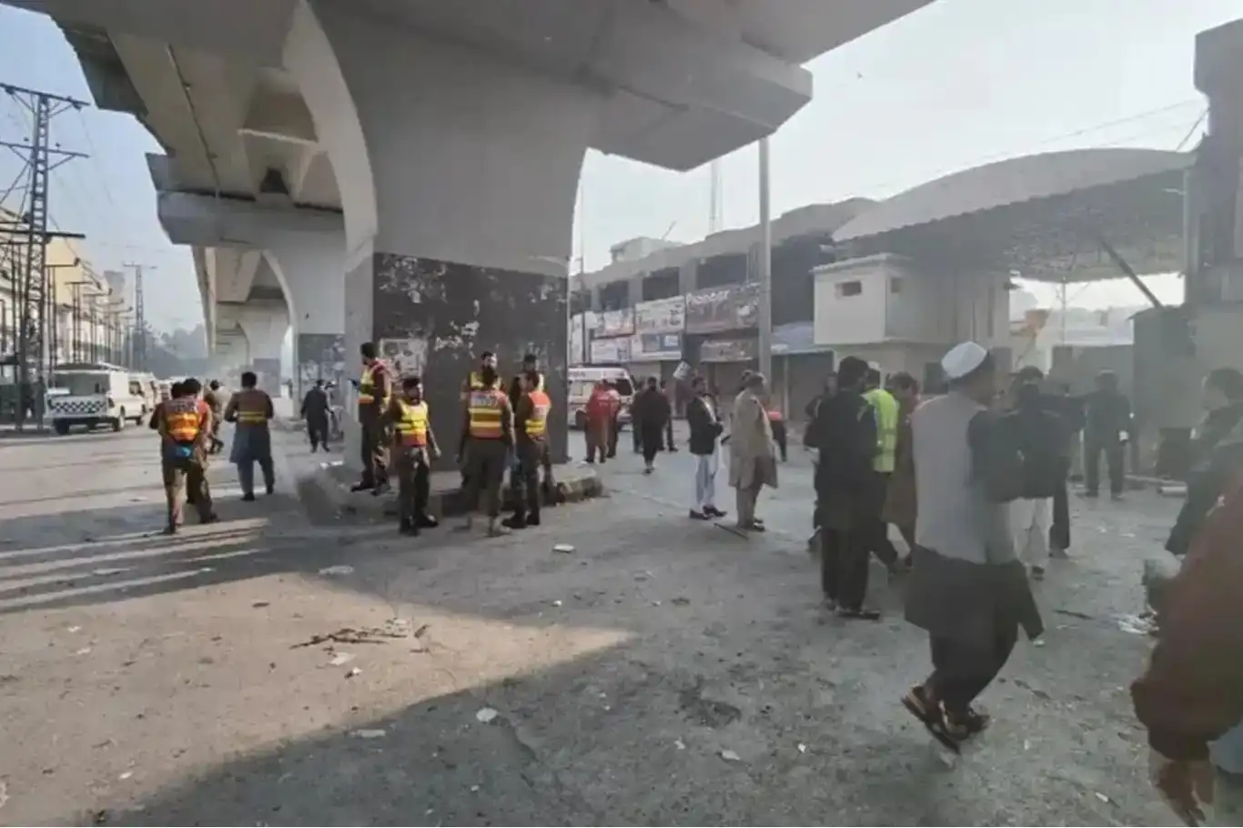 Li Pakistanê êrîş li polêsan hat kirin: 3 mirî