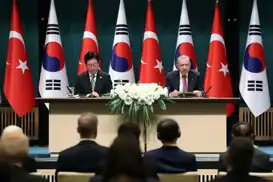 أردوغان: مباحثاتنا مع كوريا الجنوبية مستمرة بشأن إنشاء محطة للطاقة النووية