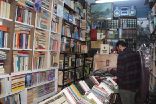 Sahaf Başçı: Okuma biçimi değişti ama kitap hâlâ en doğru yol