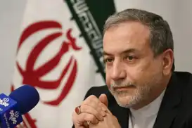 وزير الخارجية الإيراني عراقي يزور فرنسا