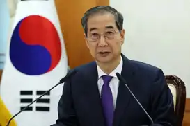 Prosecutors seek 15-year prison term for former South Korean PM Han Duck-soo