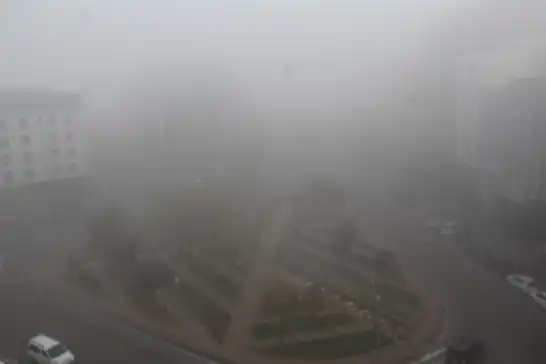 Sürüş eğitmenleri: Sisli havalarda acele etmeyin, mesafenizi koruyun