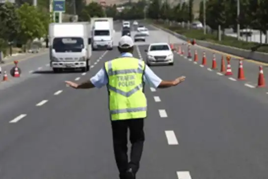 Ankara'da bazı yollar 3 gün süreyle trafiğe kapatılacak