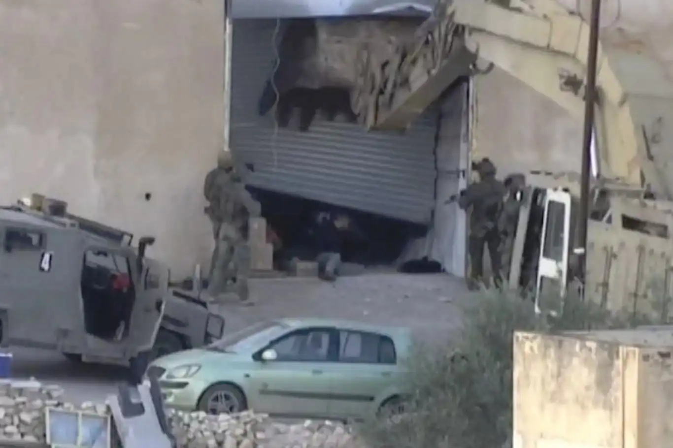 Israeli forces execute two unarmed Palestinians at point-plank range in Jenin