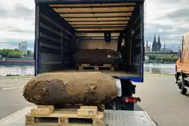 Almanya'da 2. Dünya Savaşı'ndan kalma bomba nedeniyle binlerce kişi tahliye edildi