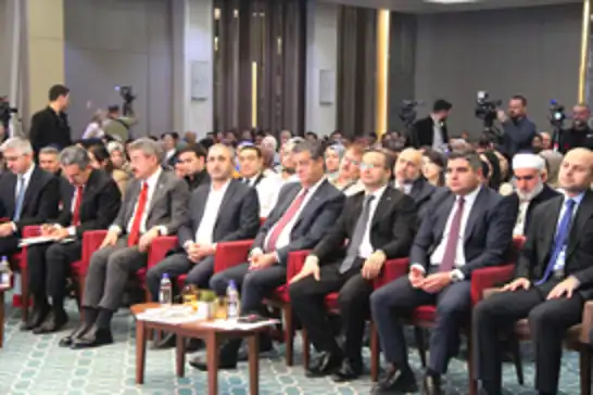 Yerli ve yabancı 111 akademisyenin katıldığı "IV. Uluslararası Melayê Cizîrî Sempozyumu" başladı