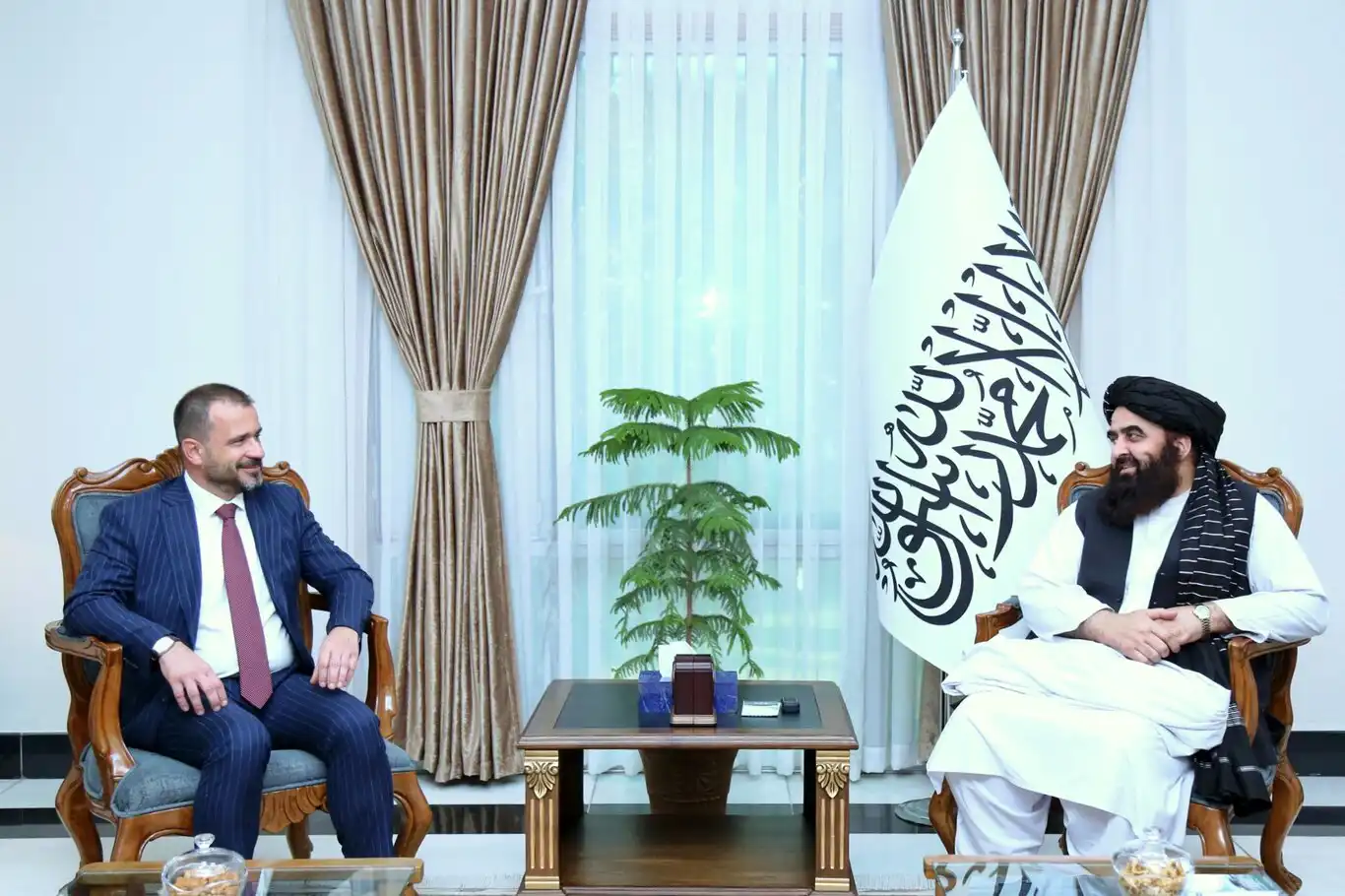Afghanistan, Türkiye vow to strengthen political and economic ties