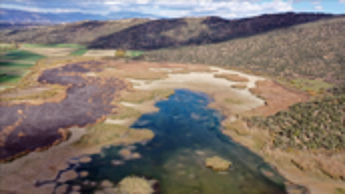 تركيا.. جفاف بحيرة عذاب بسبب قلة الهطولات المطرية