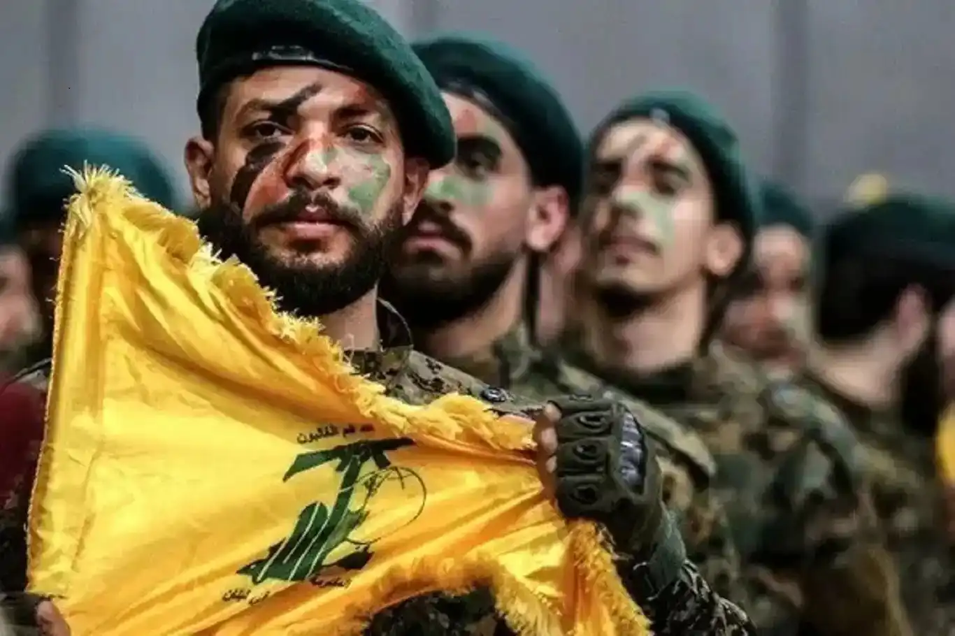 محمد رعد: اعتداءات الكيان الصهيوني تصعيد خطير وتفرض على لبنان الرد بكل قوته