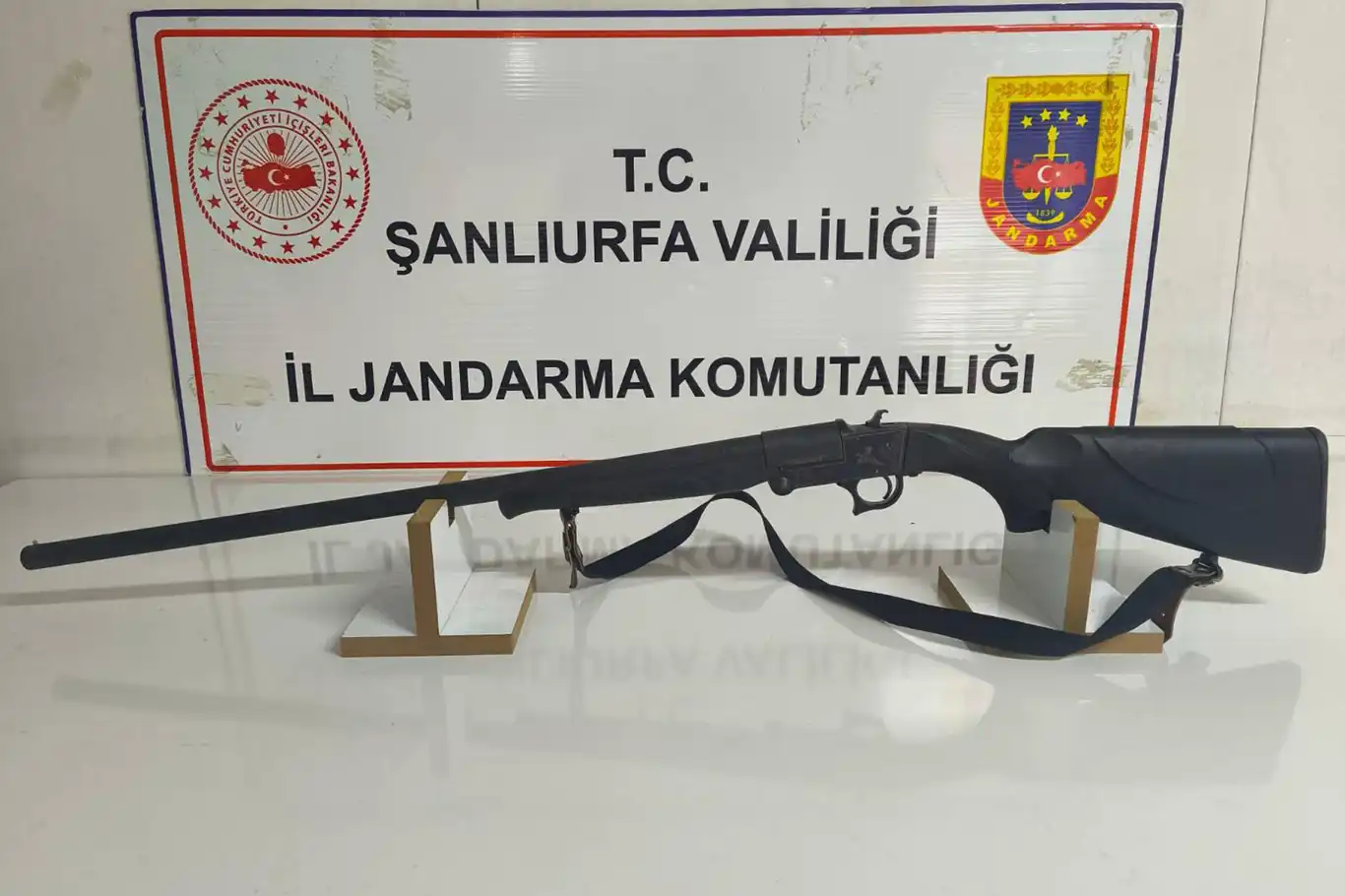 Şanlıurfa’da ruhsatsız silah operasyonu
