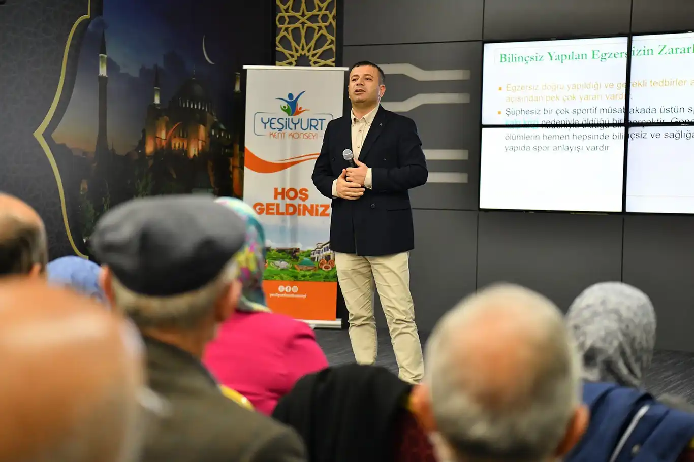 Yeşilyurt'ta 'fizik tedavi ve sağlıklı yaşam seminerleri' başladı